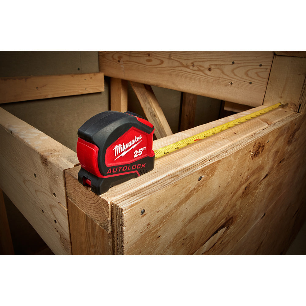 Milwaukee 48-22-6825 25' Compact Heavy Duty Auto Lock Tape