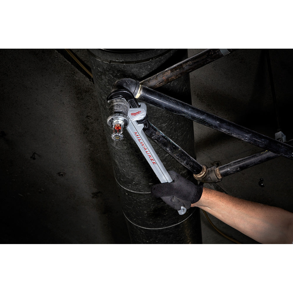 Milwaukee 48-22-7213 10L Aluminum Pipe Wrench w/ POWERLENGTH Handle