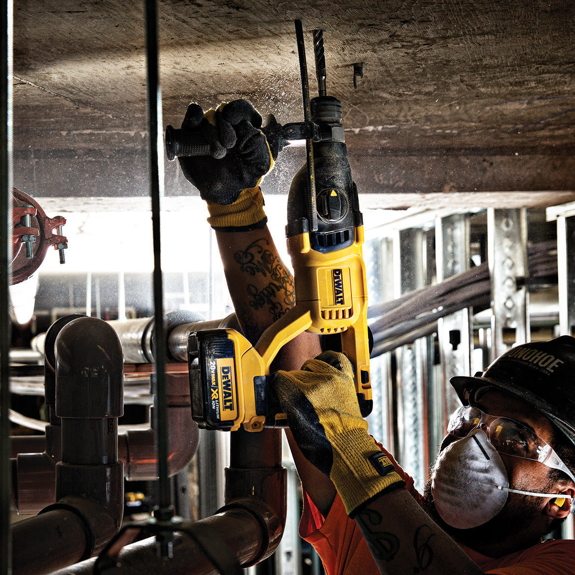 DeWALT DCH133B 20V 1-Inch D-Handle XR Brushless Rotary Hammer - Bare Tool