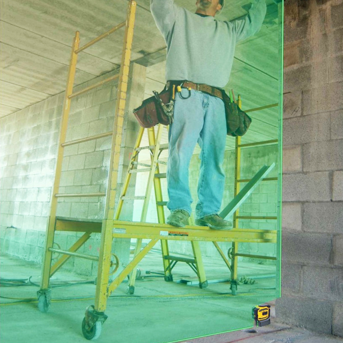 Stabila 3185 2-Beam Cross-Line Plus Layout Green Beam Laser Level