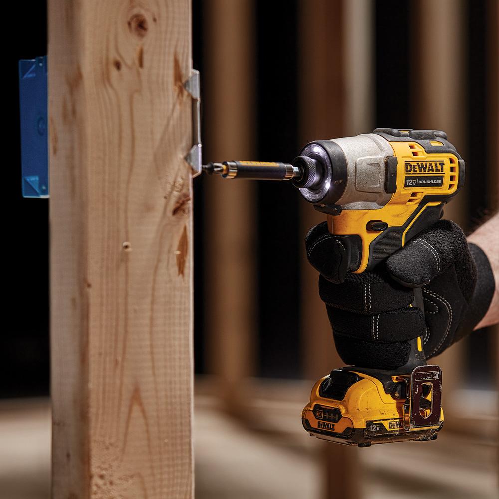 DeWALT DCF801F2 12V MAX XTREME Brushless 1/4 Inch Cordless Impact Driver Kit