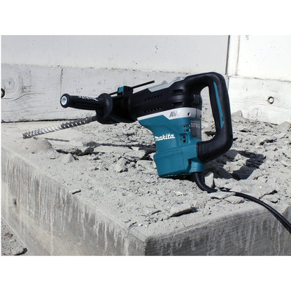 Makita HR4013C 1-9/16-Inch 11.0 Amp 8.4-Ft. Lbs Corded AVT Rotary Hammer